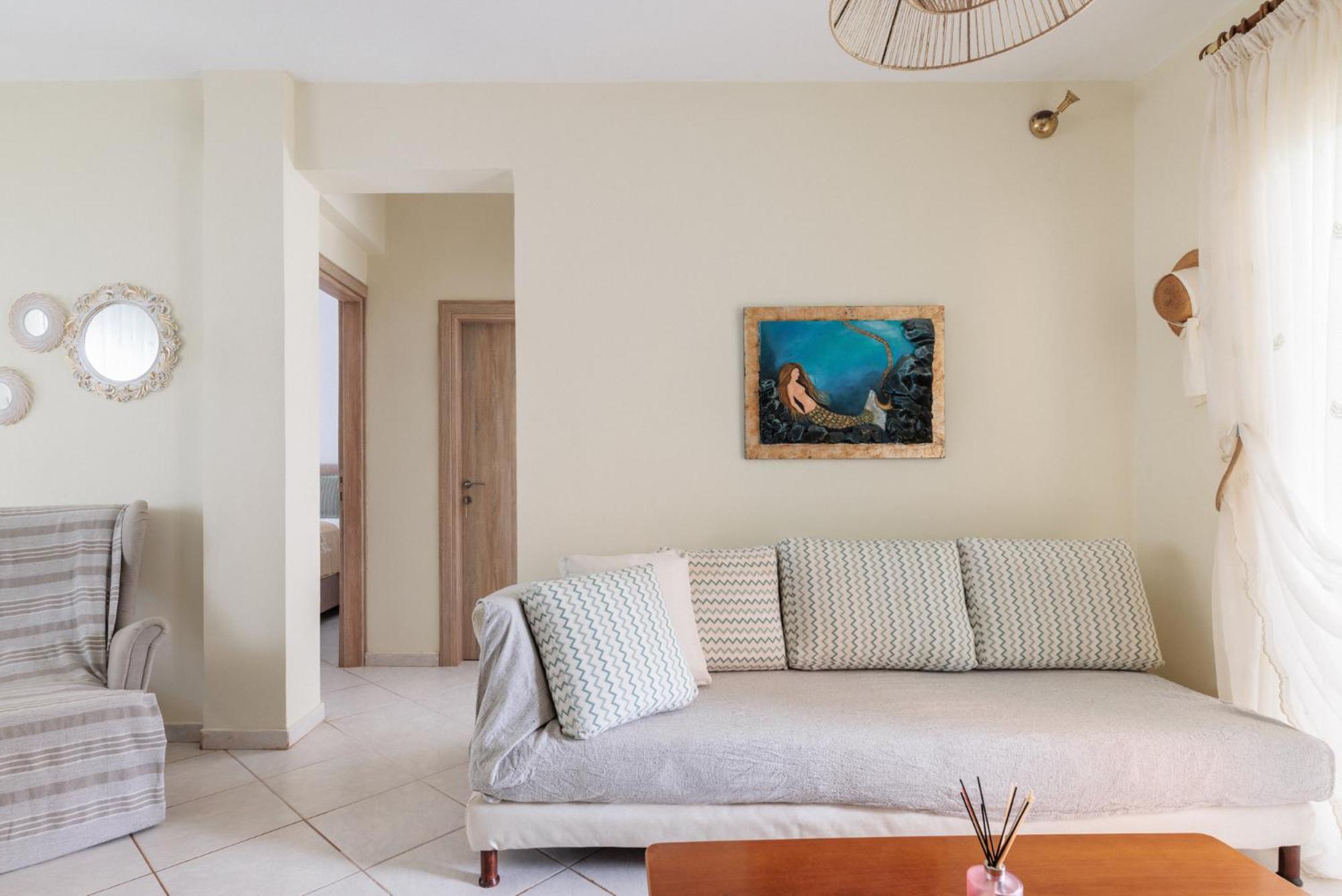 Apartment Next To The Sea Paralia Dionysiou Exterior photo